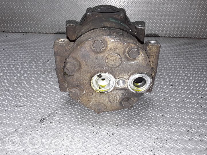 Renault Espace III Compressore aria condizionata (A/C) (pompa) 7700861971F