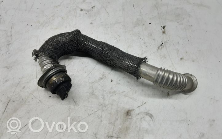 Peugeot 307 Tuyau de raccordement solide EGR 