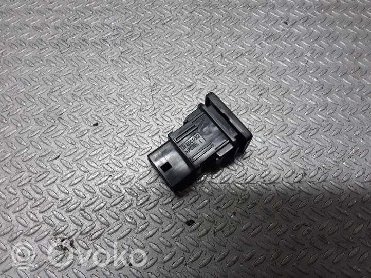 Toyota Verso Bouton interrupteur programme de stabilité ESP 15C032