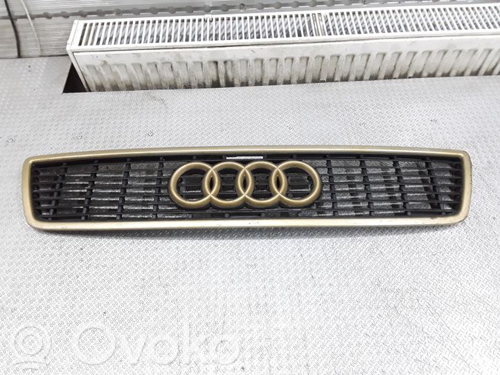 4D0853651 Audi A8 S8 D2 4D Oberes Gitter vorne, 10.00 € | RRR 