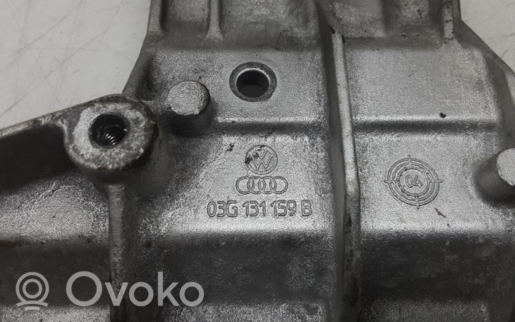 Audi A4 S4 B7 8E 8H Kita variklio skyriaus detalė 03G131159B