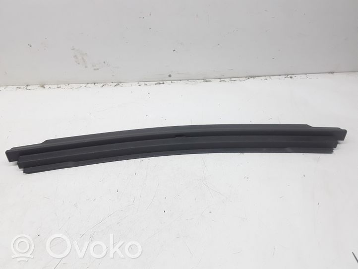 Volkswagen Golf Plus Poszycie / Tapicerka tylnej klapy bagażnika 5M0864749