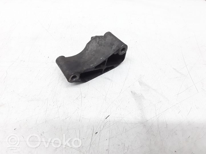 Mercedes-Benz C W203 Support de compresseur de clim A6112340239