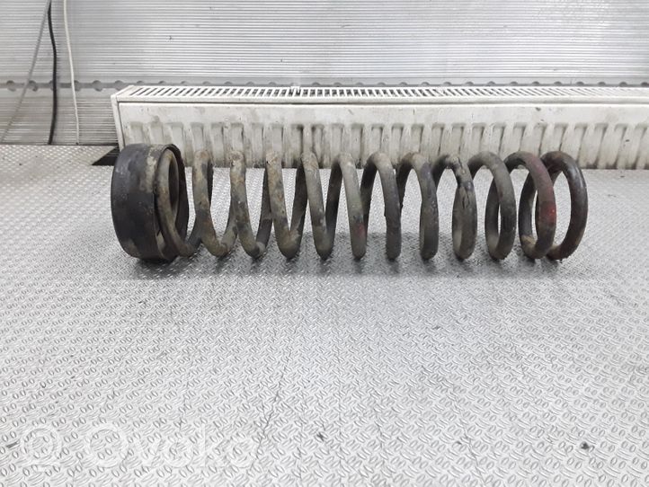 Mercedes-Benz 200 300 W123 Front coil spring 