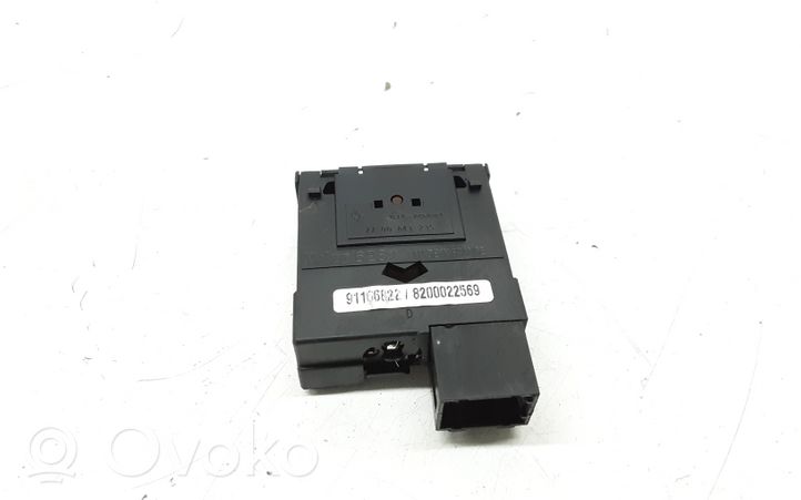 Renault Modus Bouton commande réglage hauteur de phares 8200022569