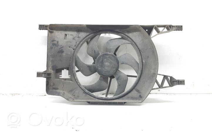 Renault Espace III Ventilateur de refroidissement de radiateur électrique 1831068000