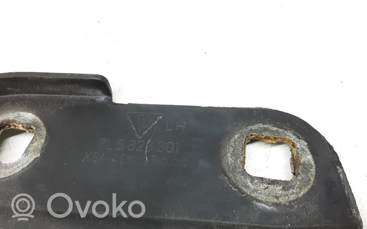 Porsche Cayenne (9PA) Cerniere del vano motore/cofano 7L5823301