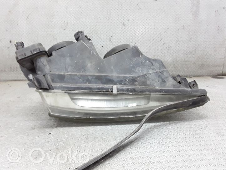 Opel Vectra B Lampa przednia 