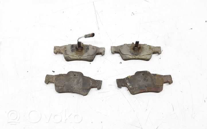 Mercedes-Benz E W211 Brake pads (rear) 