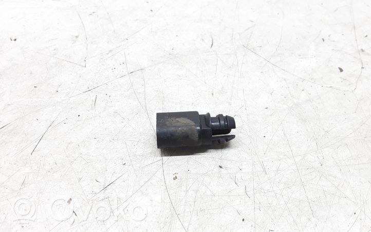 Audi A2 Outside/exterior temperature sensor 8Z0820535