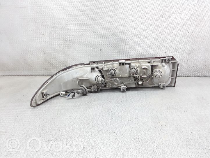 Ford Probe Lampa tylna 0431444