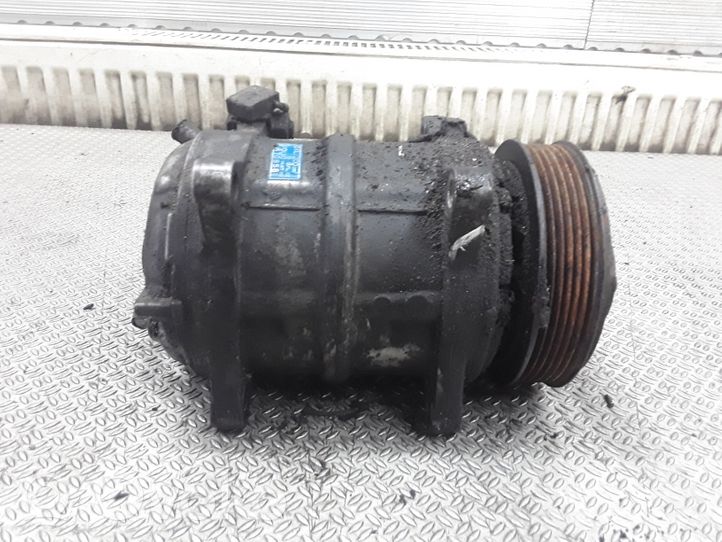 Volvo S70  V70  V70 XC Compressore aria condizionata (A/C) (pompa) 8708581