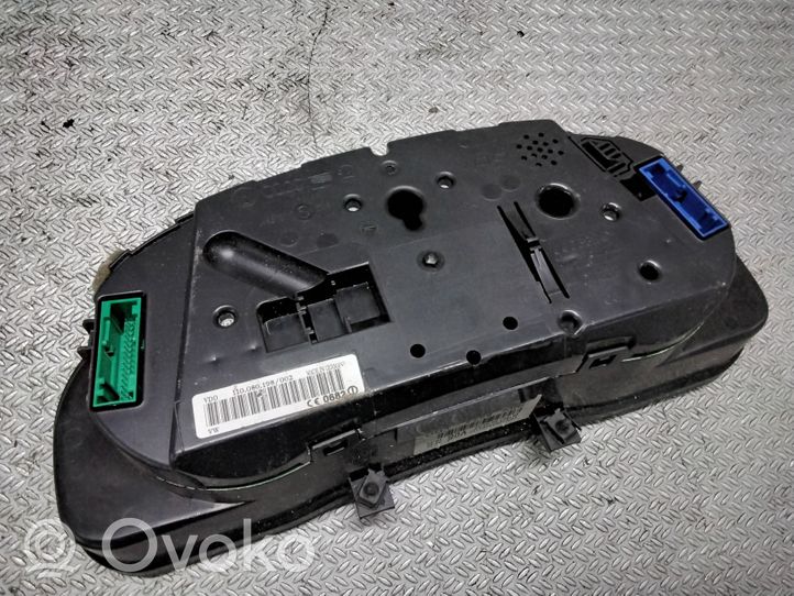 Volkswagen PASSAT B5.5 Tachimetro (quadro strumenti) VWZ7Z0A43031137