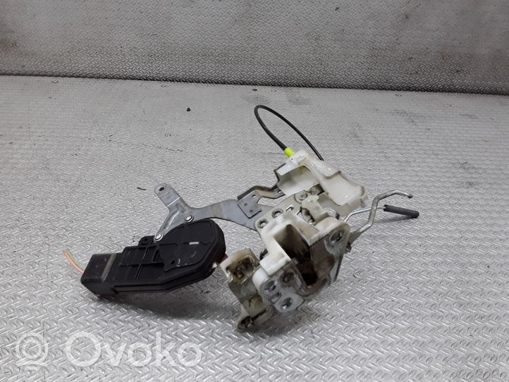 Peugeot 107 Front door lock 