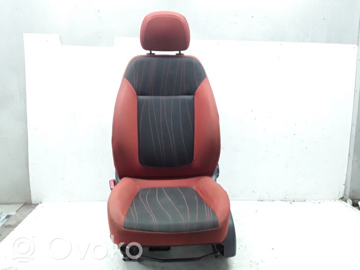Opel Corsa D Sitze und Türverkleidungen komplett 