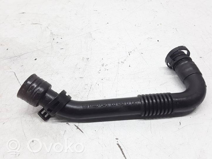 Volkswagen Polo III 6N 6N2 6NF Breather hose/pipe 045103493D