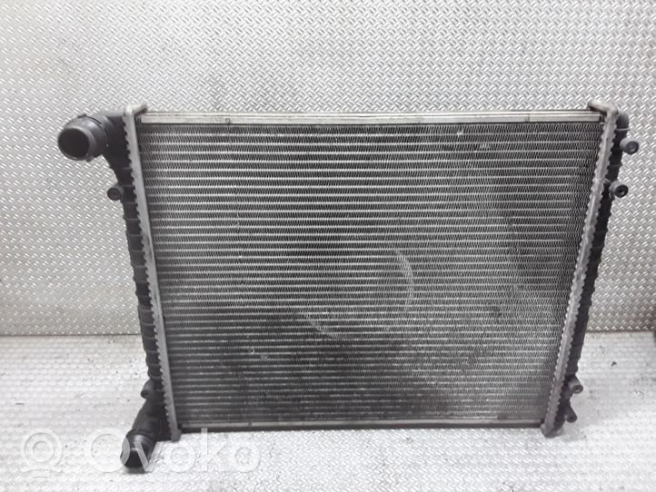 Audi A2 Coolant radiator 8Z0121251D