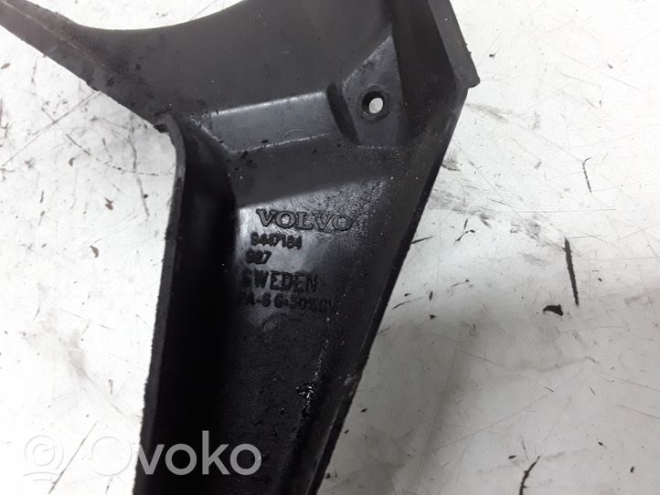 Volvo S70  V70  V70 XC Altra parte del vano motore 9447184