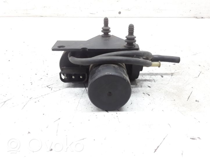 Volvo S40, V40 Central locking vacuum pump 412773