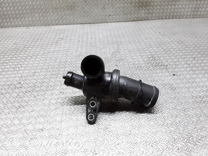 Mercedes-Benz A W169 Termostaatin kotelo A6402000415