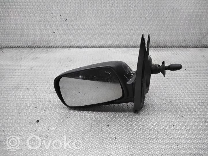 Toyota Yaris Manualne lusterko boczne drzwi przednich 879400D01000