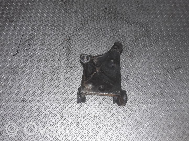 Renault Espace III Fuel pump bracket 8200016867