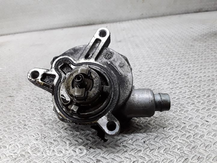 Volvo S60 Pompe à vide 08699237