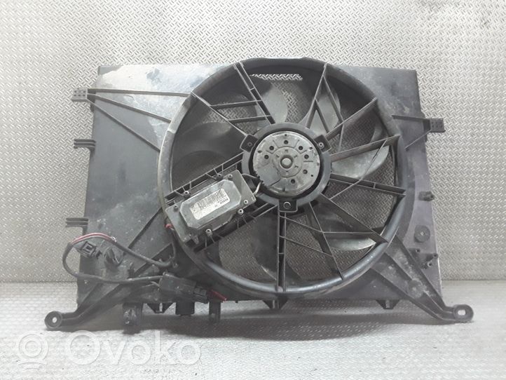 Volvo S70  V70  V70 XC Ventilatore di raffreddamento elettrico del radiatore 3136613286