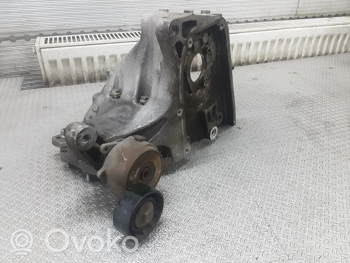 Opel Vectra C Fuel pump bracket 55196092