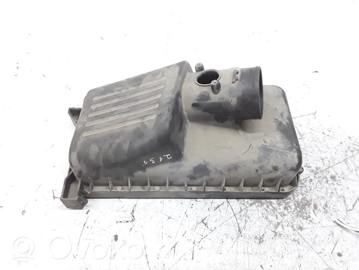 Toyota Avensis T250 Air filter box cover 177050G011