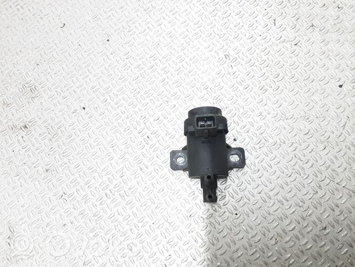 Renault Scenic RX Turboahtimen magneettiventtiili 7700113071