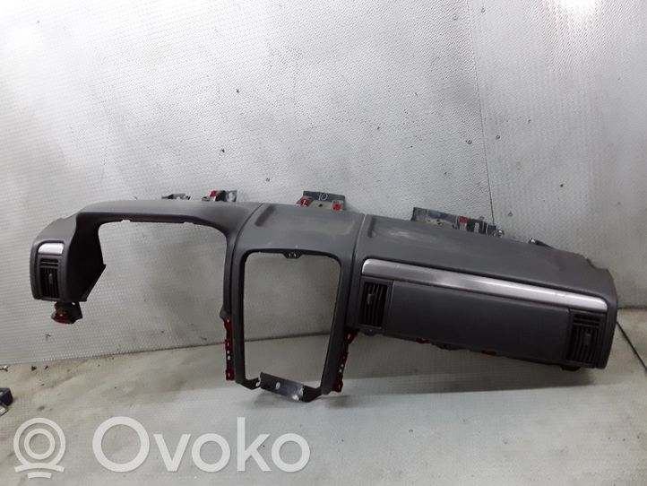 55116275AB Jeep Grand Cherokee (WJ) Dashboard, 50.00 € RRR