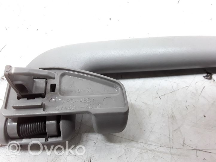Toyota RAV 4 (XA30) Задняя ручка 5746312010