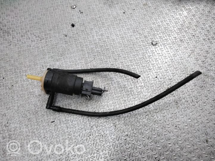 Opel Meriva A Pompe de lave-glace de pare-brise 24439254