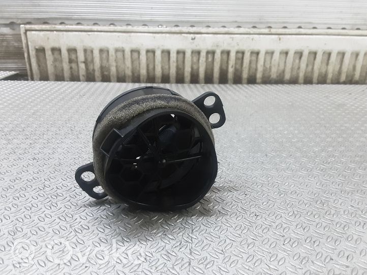 Toyota Yaris Verso Copertura griglia di ventilazione laterale cruscotto 5565052080