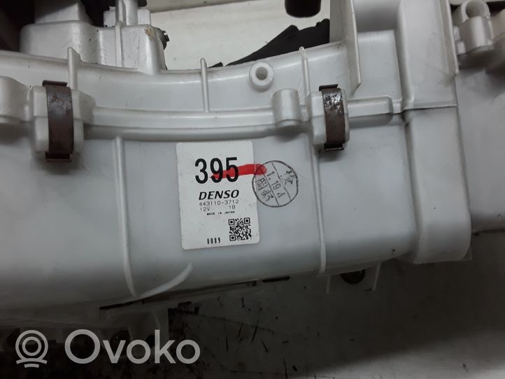 Mitsubishi Pajero Nagrzewnica / Komplet 4431103712