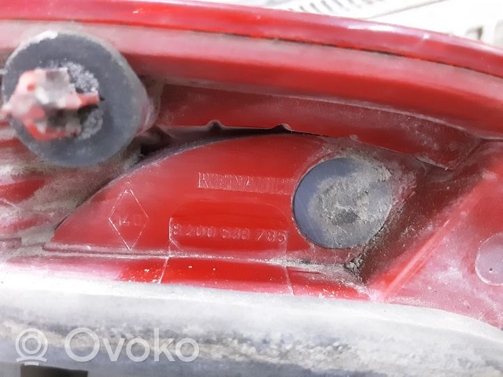 Renault Modus Rear/tail lights 8200538785