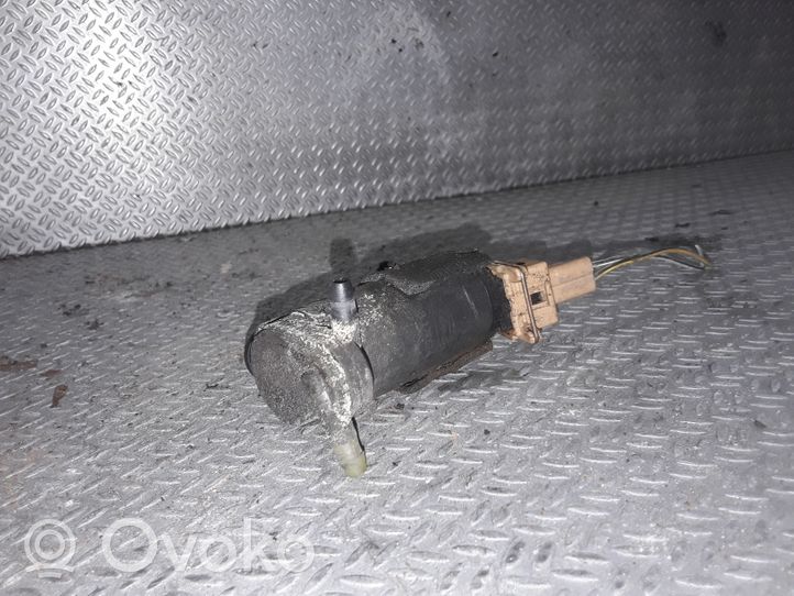 Ford Connect Pompa spryskiwacza szyby przedniej / czołowej 
