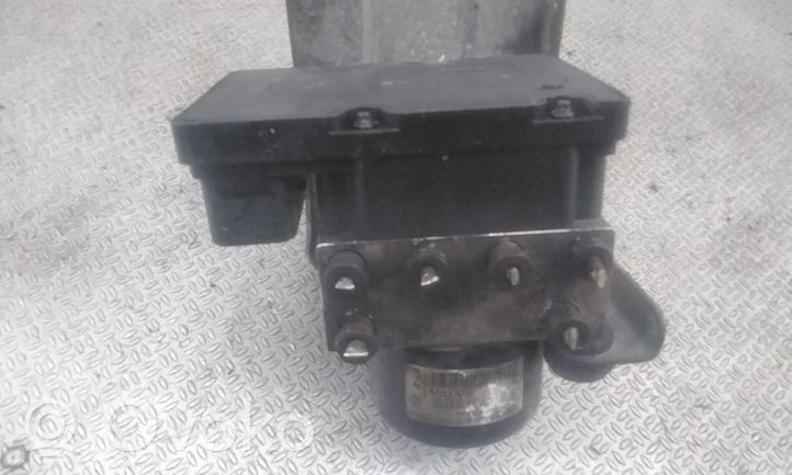 Volvo V70 Pompe ABS 8671224