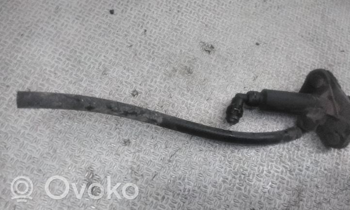 Volvo V70 Główny cylinder sprzęgła 8636540