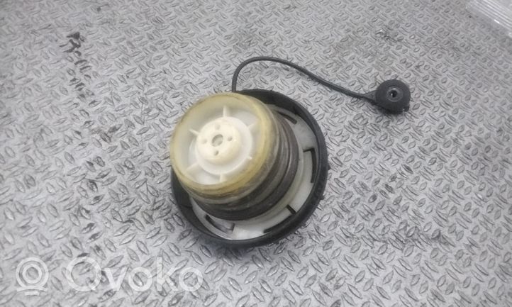 Subaru Outback Tappo del serbatoio del carburante 