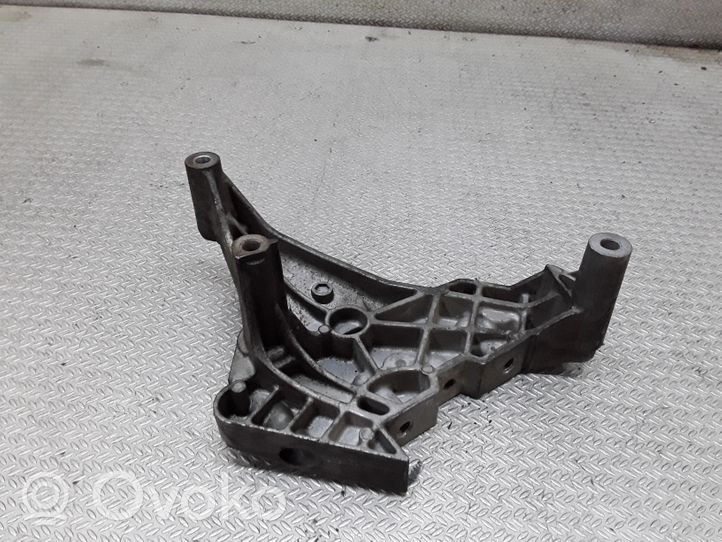 Seat Altea Łapa / Mocowanie silnika 03G199207F