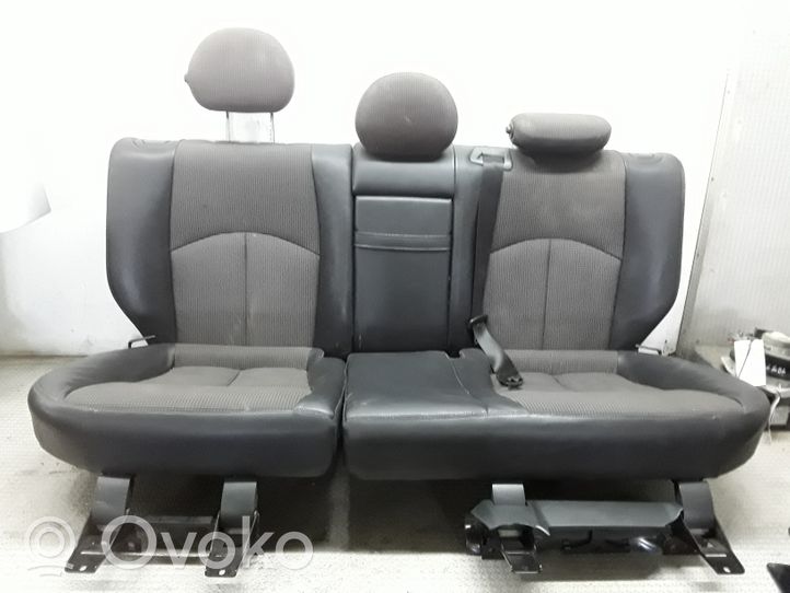 Mercedes-Benz E W211 Set di rivestimento sedili e portiere 