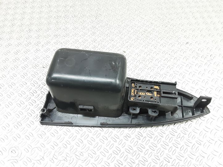 Honda Stream Interrupteur commade lève-vitre 83794S7A0030