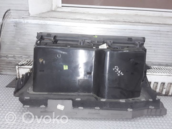 Audi A3 S3 8L Daiktadėžės (bordačioko) komplektas 8L1857095