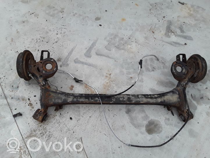 Volkswagen Polo IV 9N3 Rear axle beam 