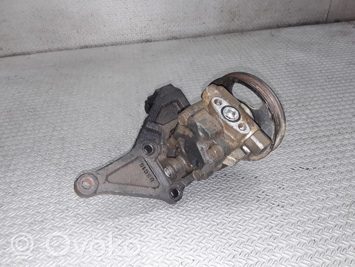 Hyundai Terracan Power steering pump 