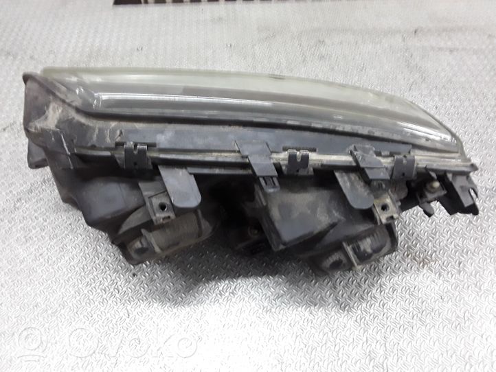 Volvo S80 Lampa przednia 