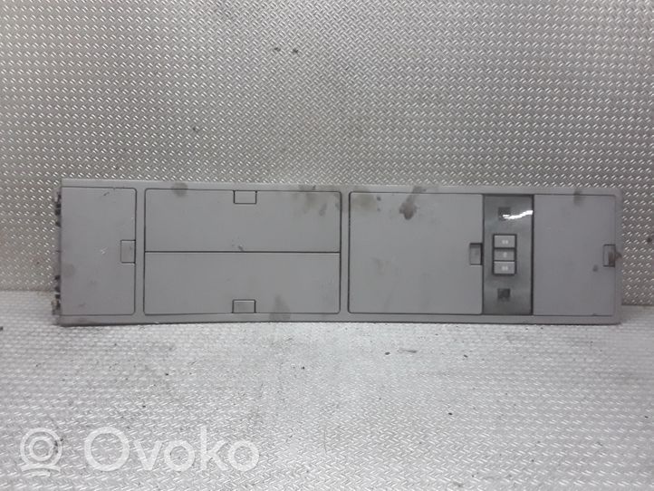 Opel Signum Mantu nodalījums griestos 24436069