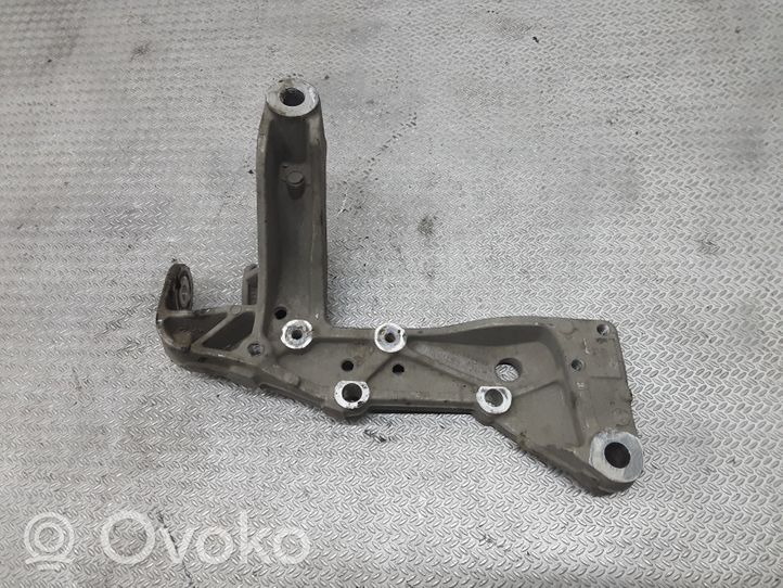 Volkswagen Jetta V Support, suspension du moteur 1K0199296